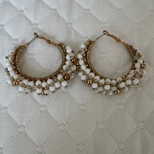 Lilly Pulitzer elegant and really fun white and gold toned beaded Hoop Earrings